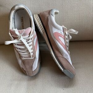 Tretorn Rawlins pink and white sneakers 6.5